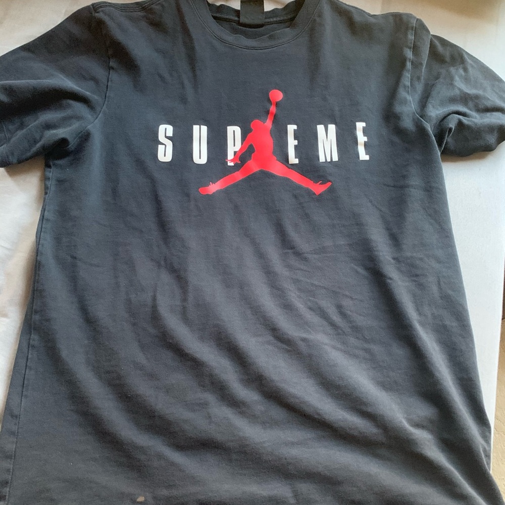 Supreme x Jordan tee